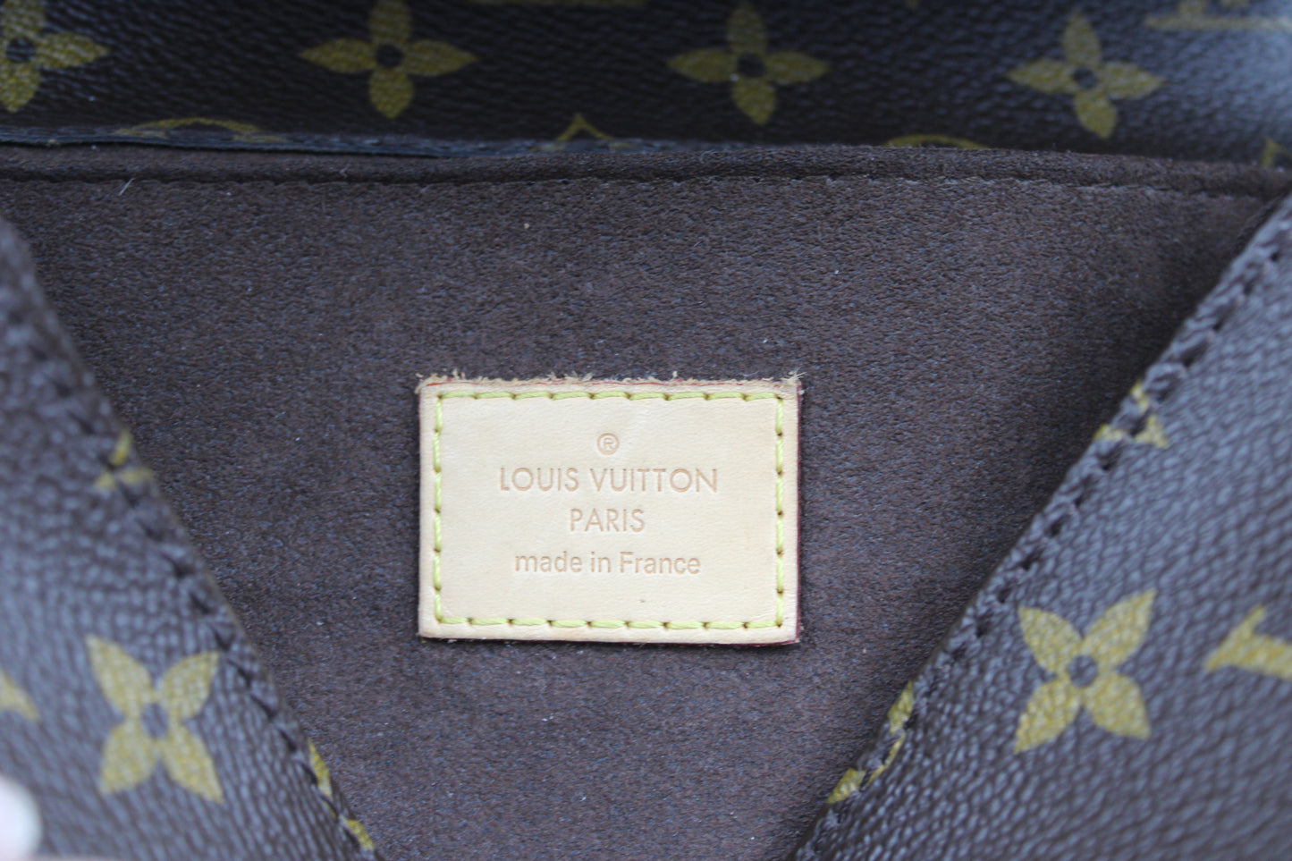 BORSA LOUIS VUITTON METIS A TRACOLLA MONOGRAM LB1904