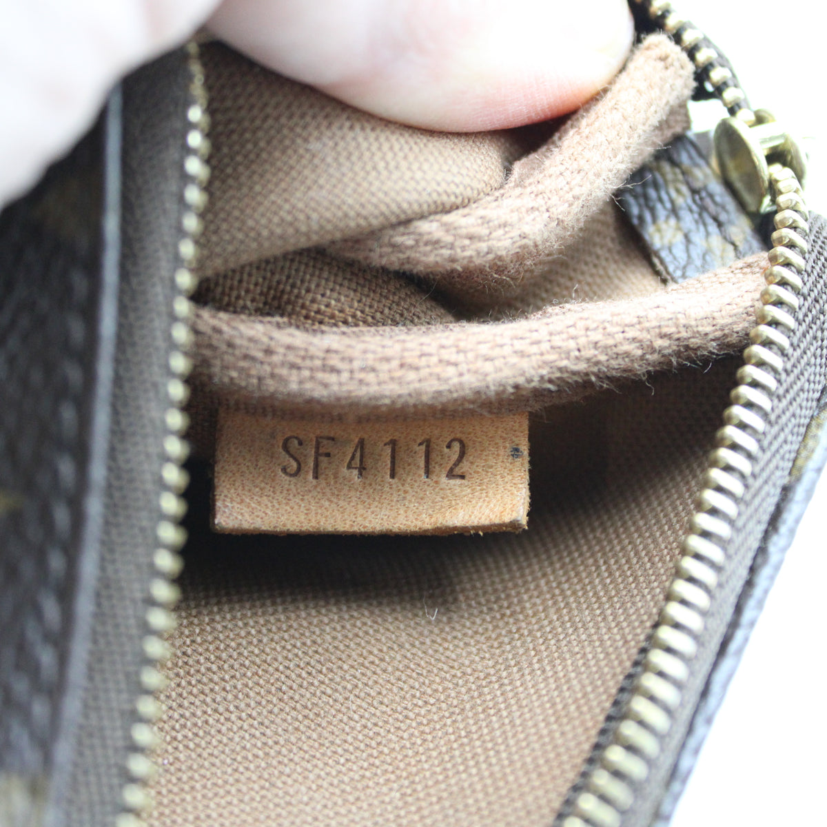 BORSA MINI POCHETTE ACCESSOIRES MONOGRAM LB1955