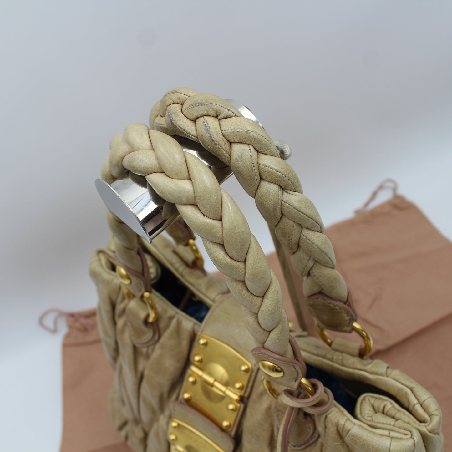 BORSA MIU MIU IN PELLE MATELASSE LUX MB109