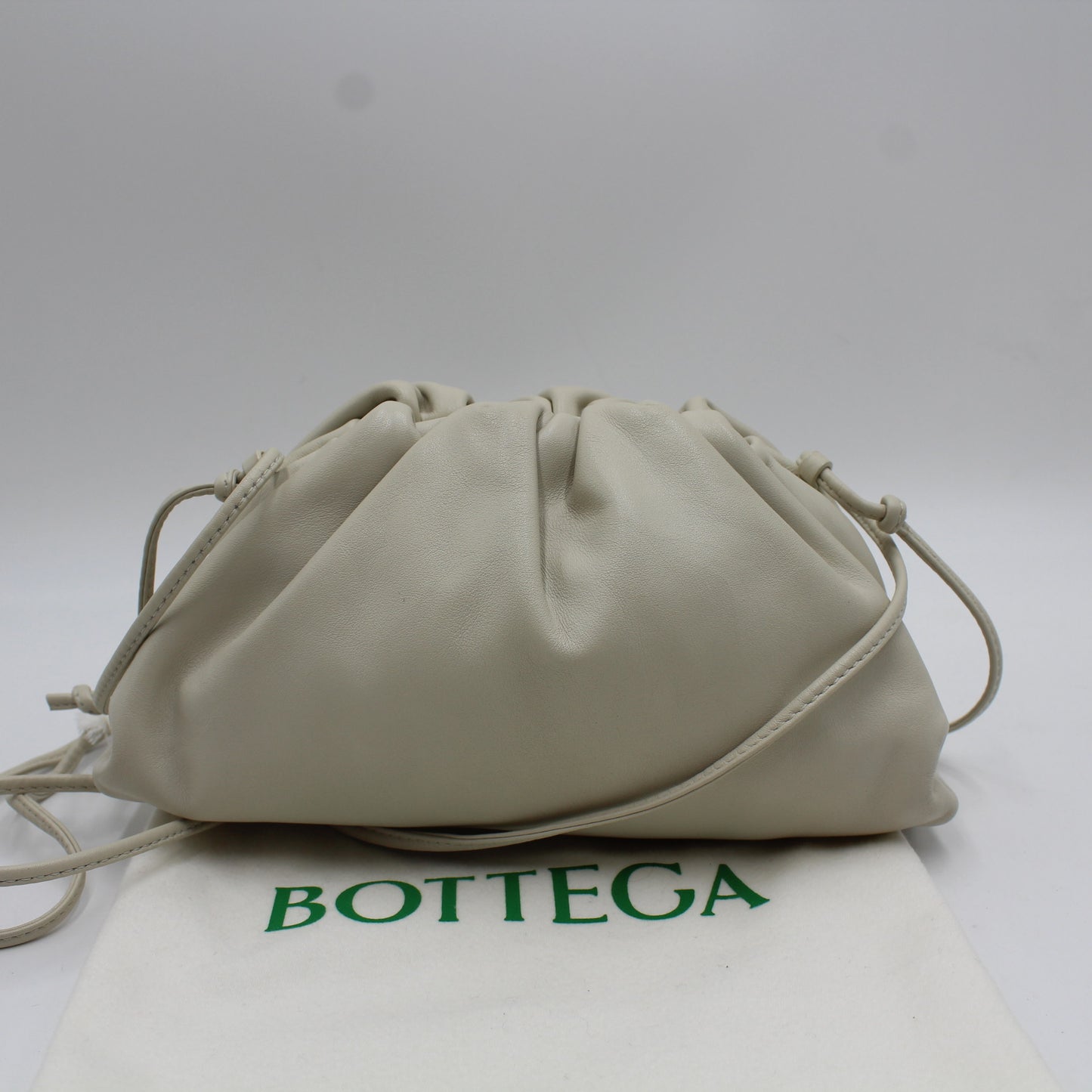 BORSA BOTTEGA VENETA MINI POUCH BIANCO OB109