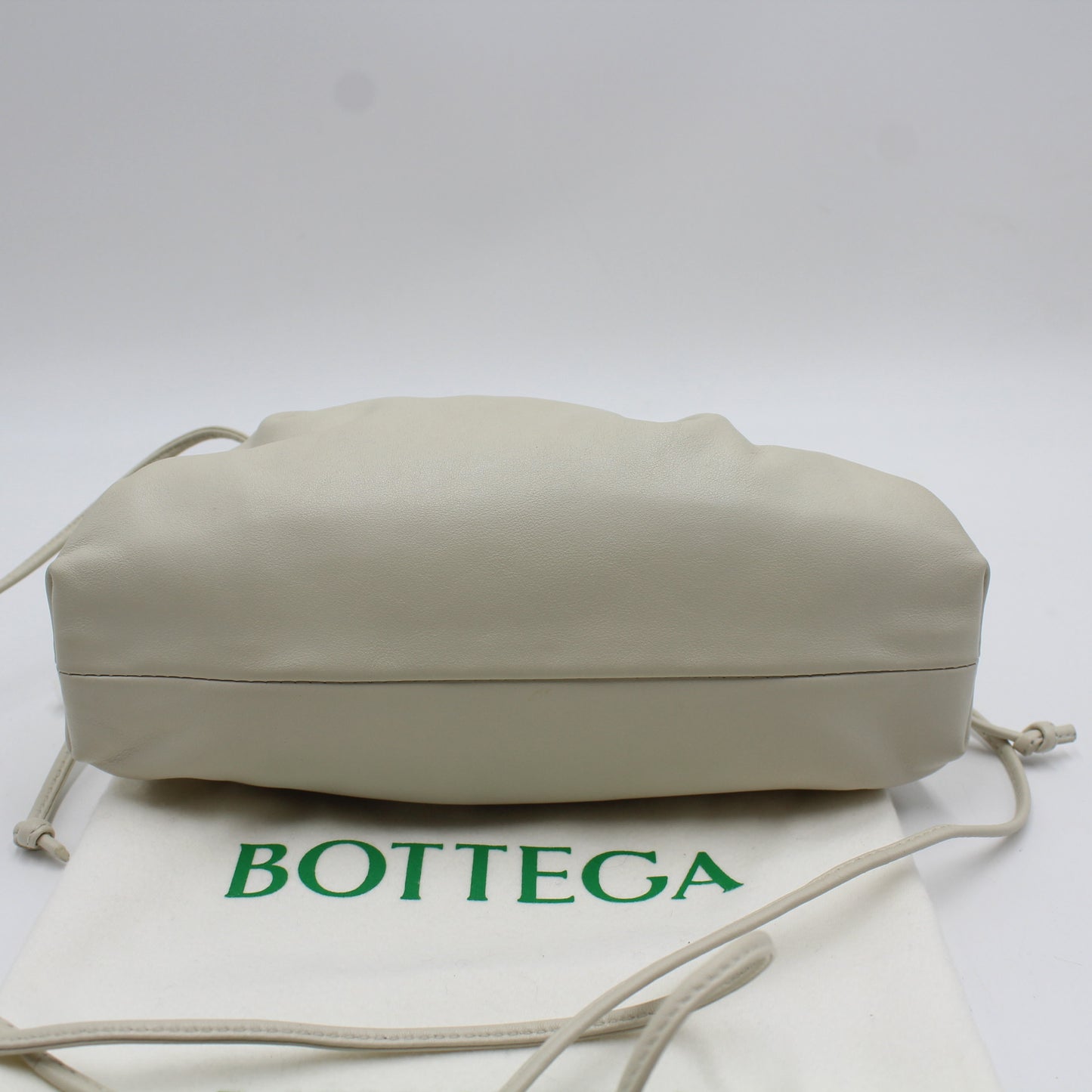 BORSA BOTTEGA VENETA MINI POUCH BIANCO OB109