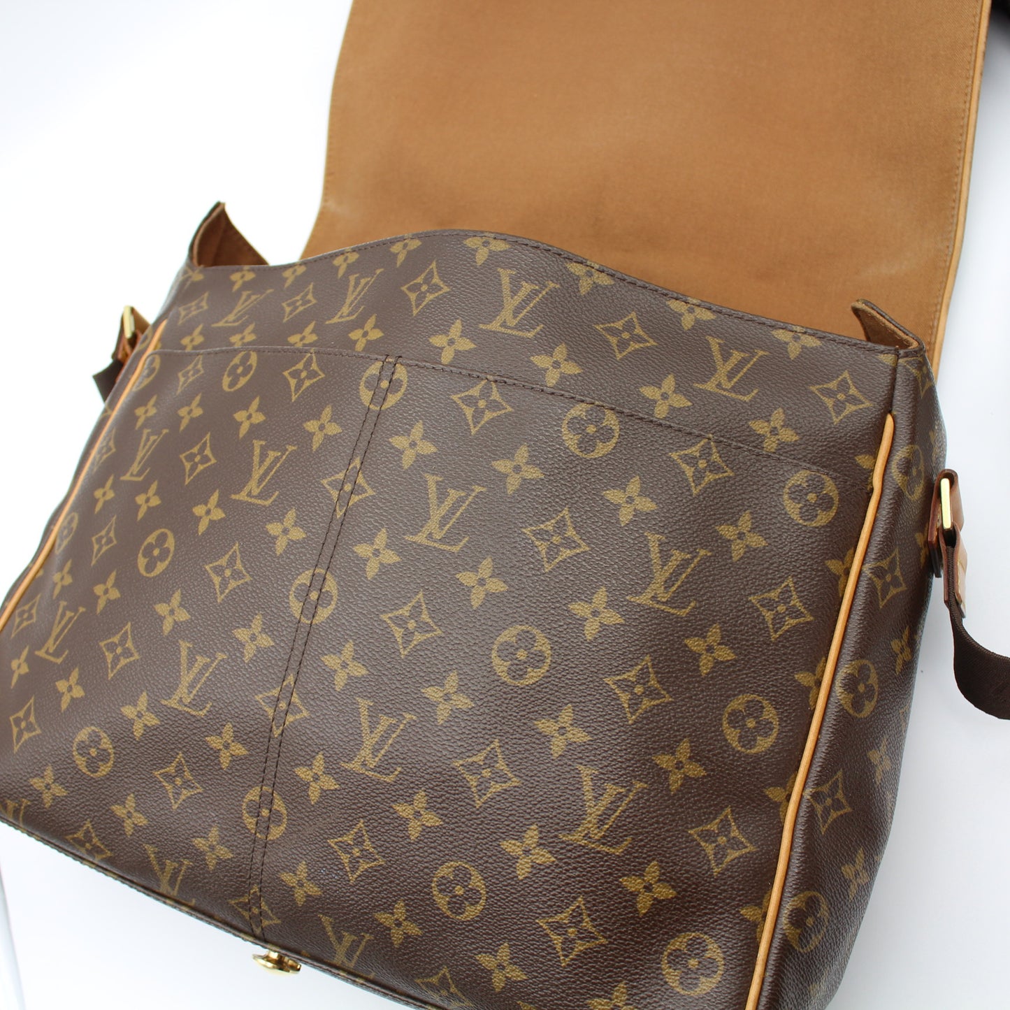 BORSA MESSENGER LOUIS VUITTON ABBESSES MONOGRAM LB1756