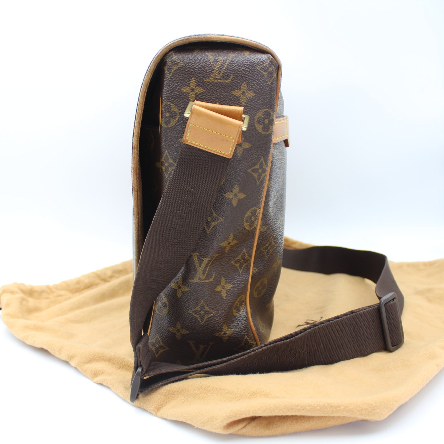 BORSA MESSENGER LOUIS VUITTON ABBESSES MONOGRAM LB1756