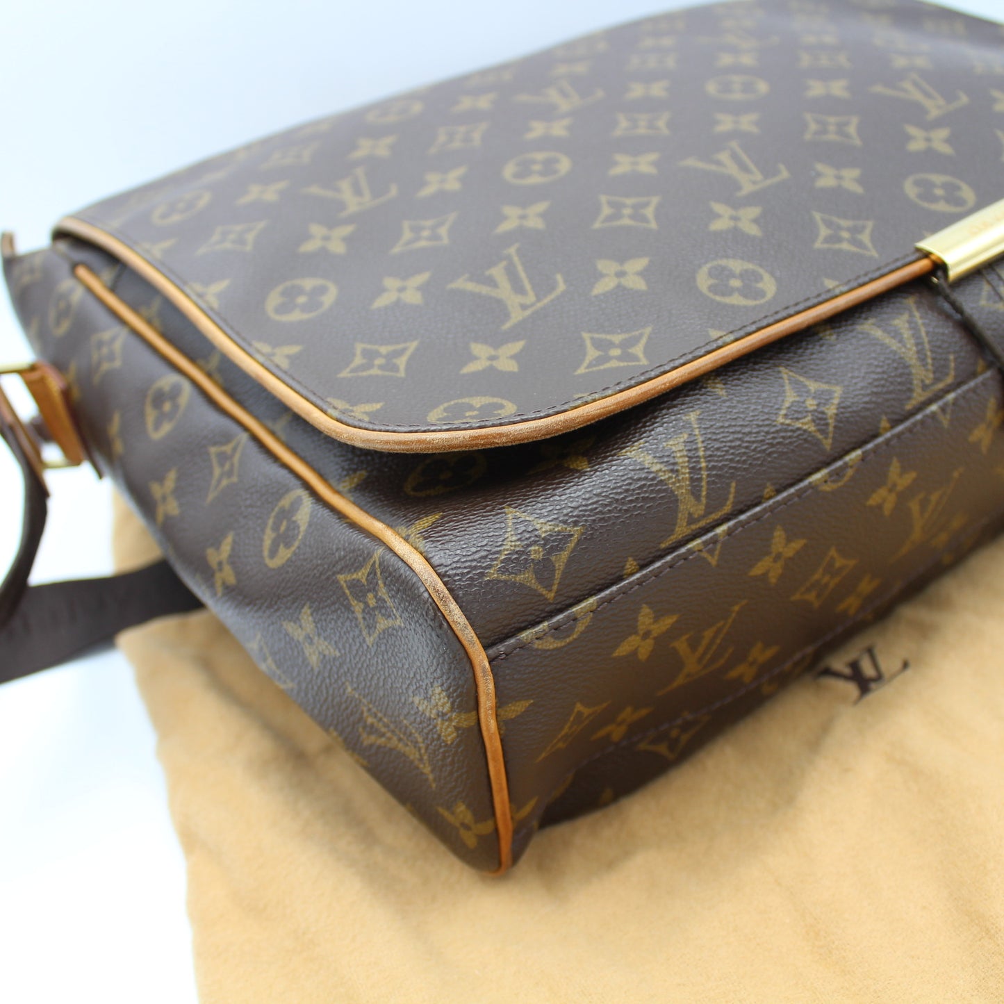 BORSA MESSENGER LOUIS VUITTON ABBESSES MONOGRAM LB1756