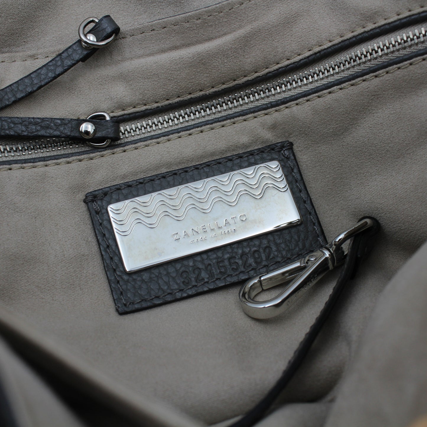 BORSA ZANELLATO POSTINA SMALL IN PELLE MARTELLATA GREY MONTEBIANCO ZB117