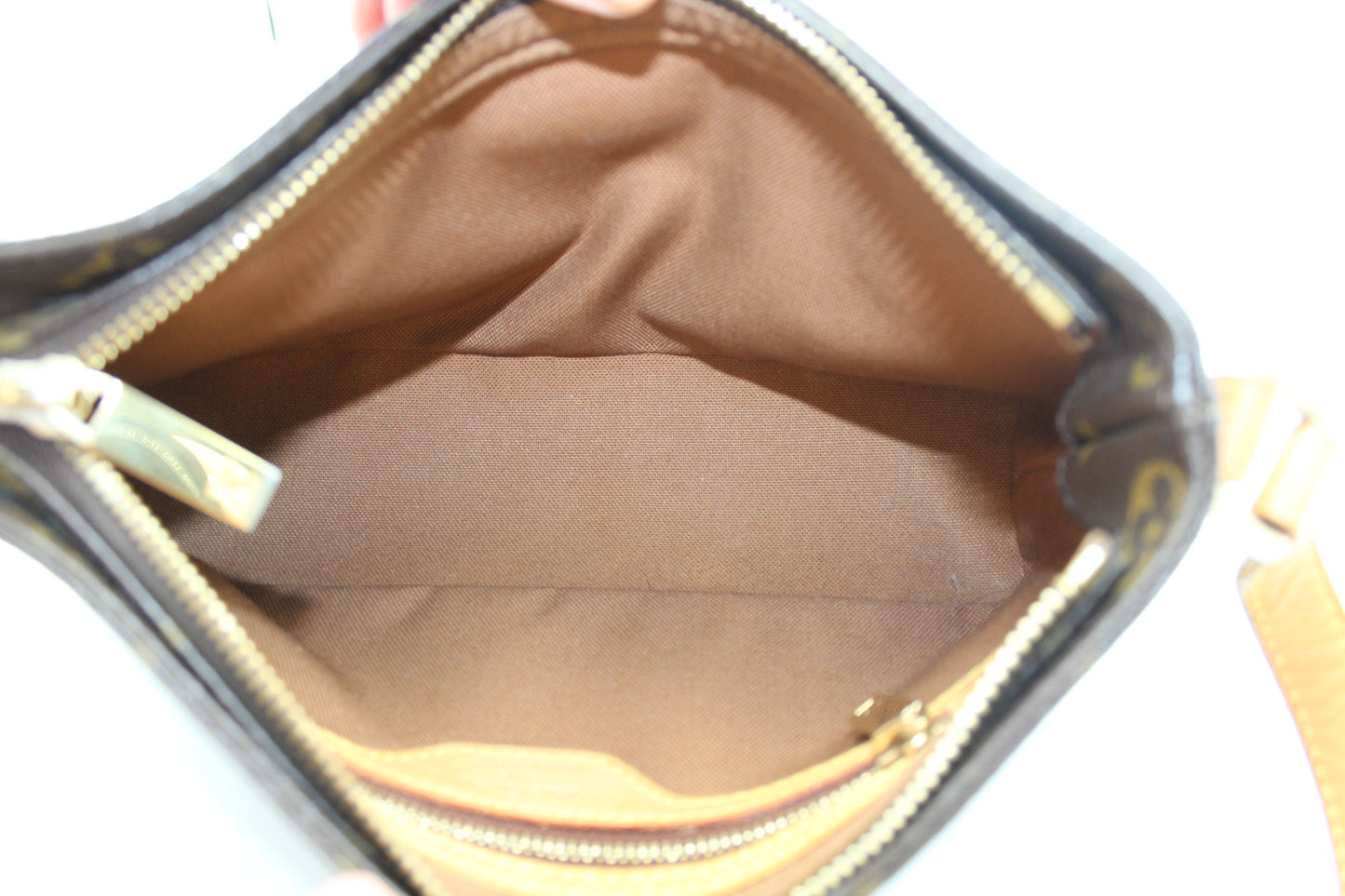 BORSA LOUIS VUITTON TROTTEUR MONOGRAM LB1792