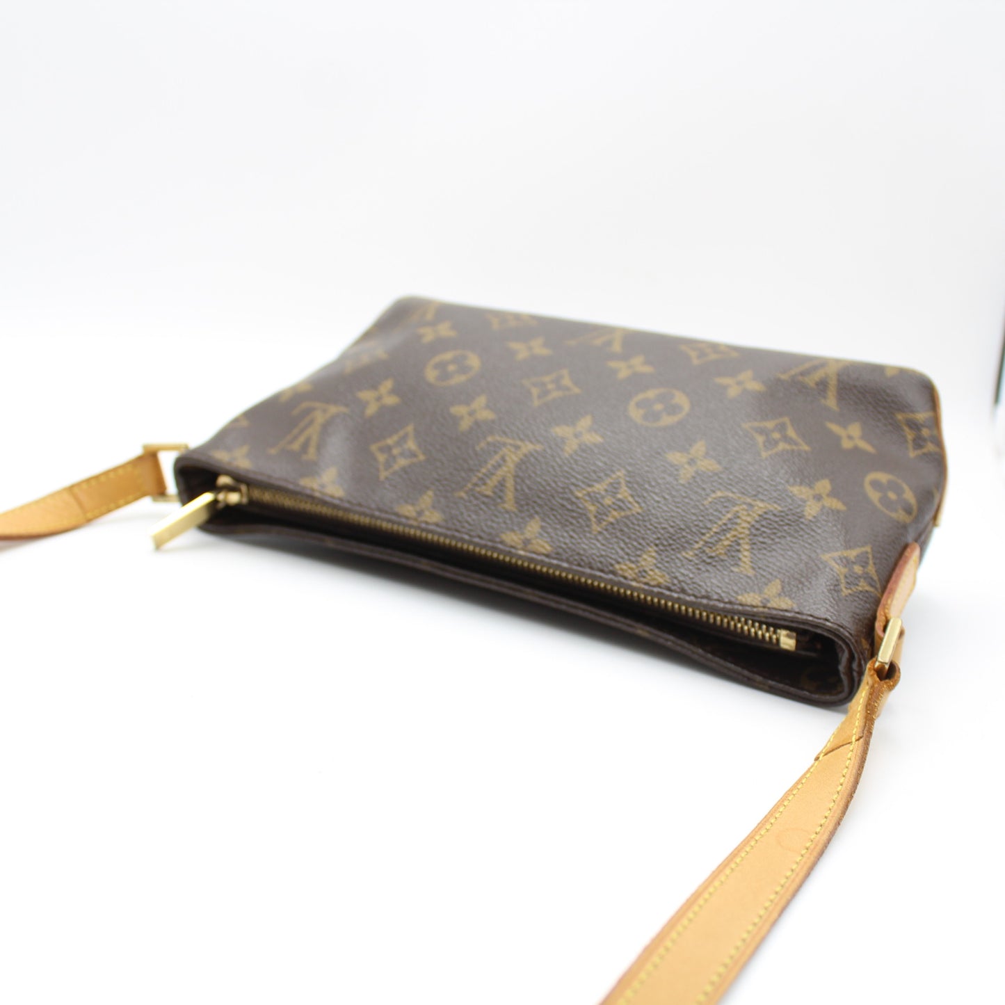 BORSA LOUIS VUITTON TROTTEUR MONOGRAM LB1792