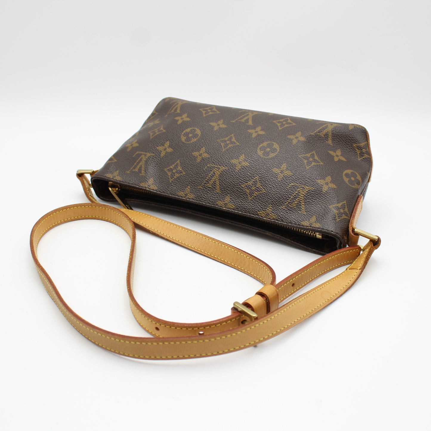 BORSA LOUIS VUITTON TROTTEUR MONOGRAM LB1792