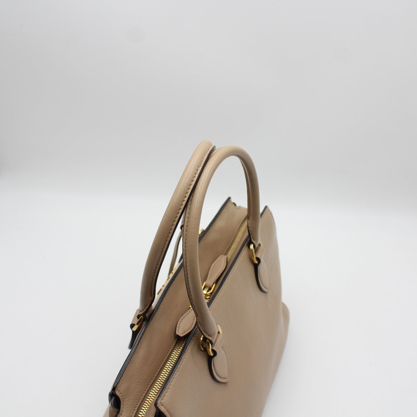 BORSA TOTE PRADA A TRACOLLA IN PELLE MARTELLATA BEIGE PB209