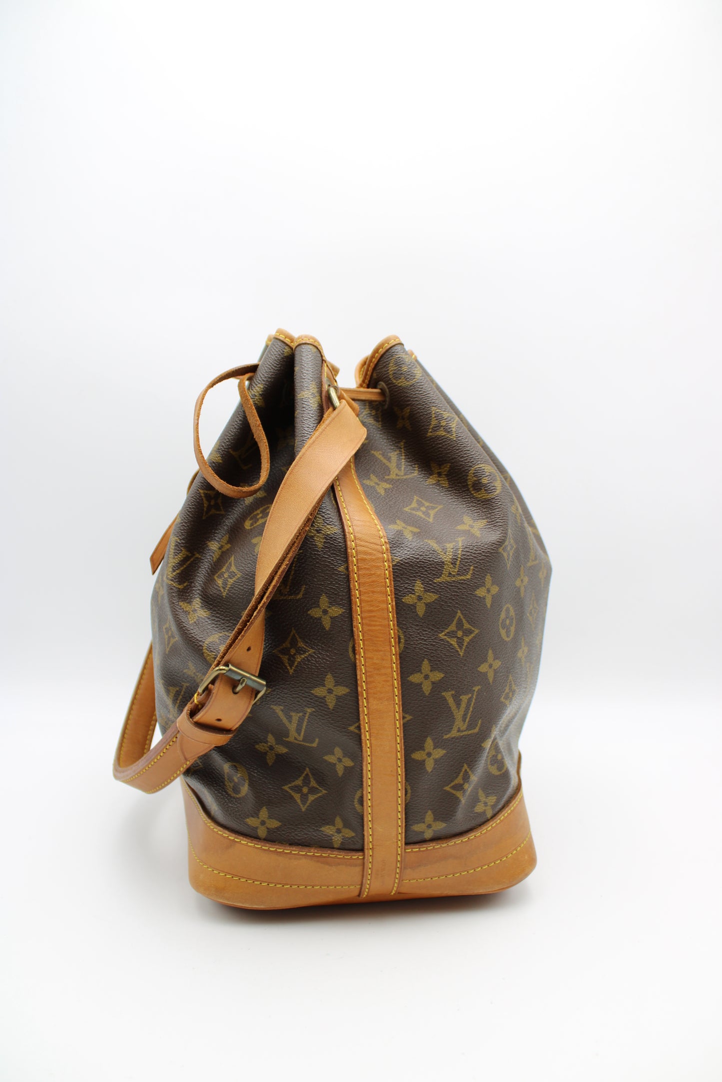 BORSA LOUIS VUITTON NOE MONOGRAM LB1821