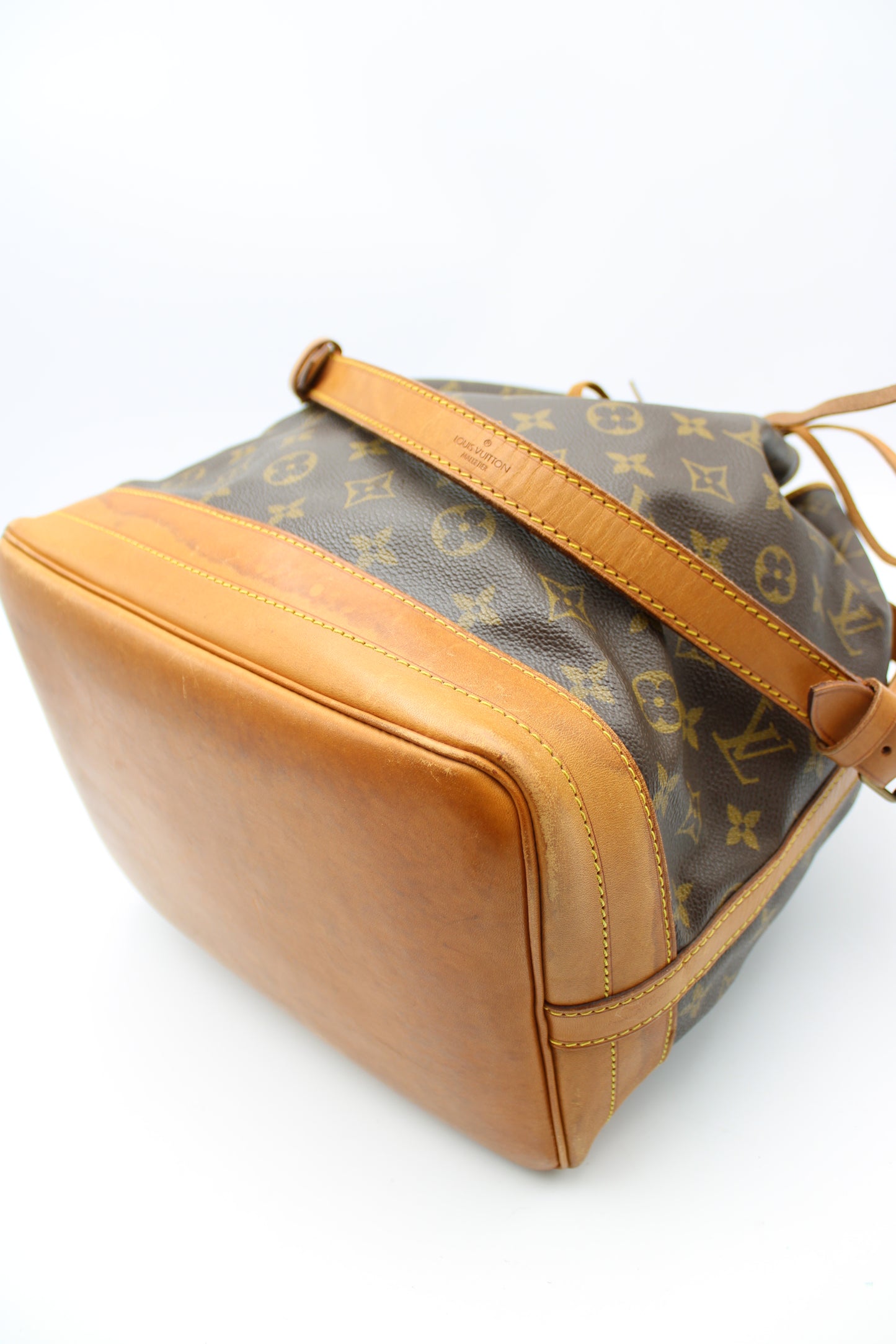 BORSA LOUIS VUITTON NOE MONOGRAM LB1821