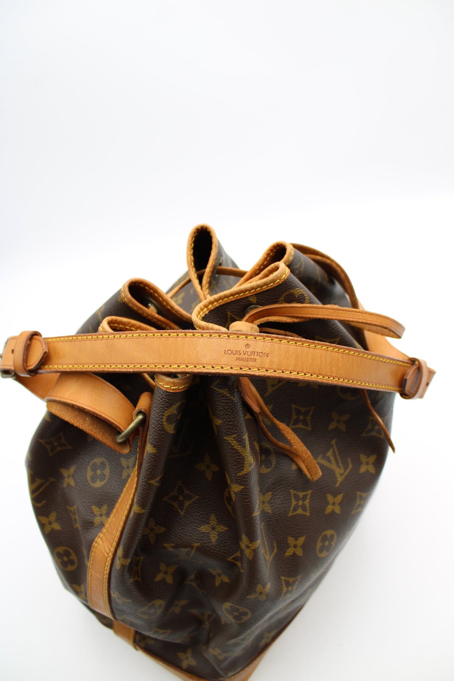 BORSA LOUIS VUITTON NOE MONOGRAM LB1821