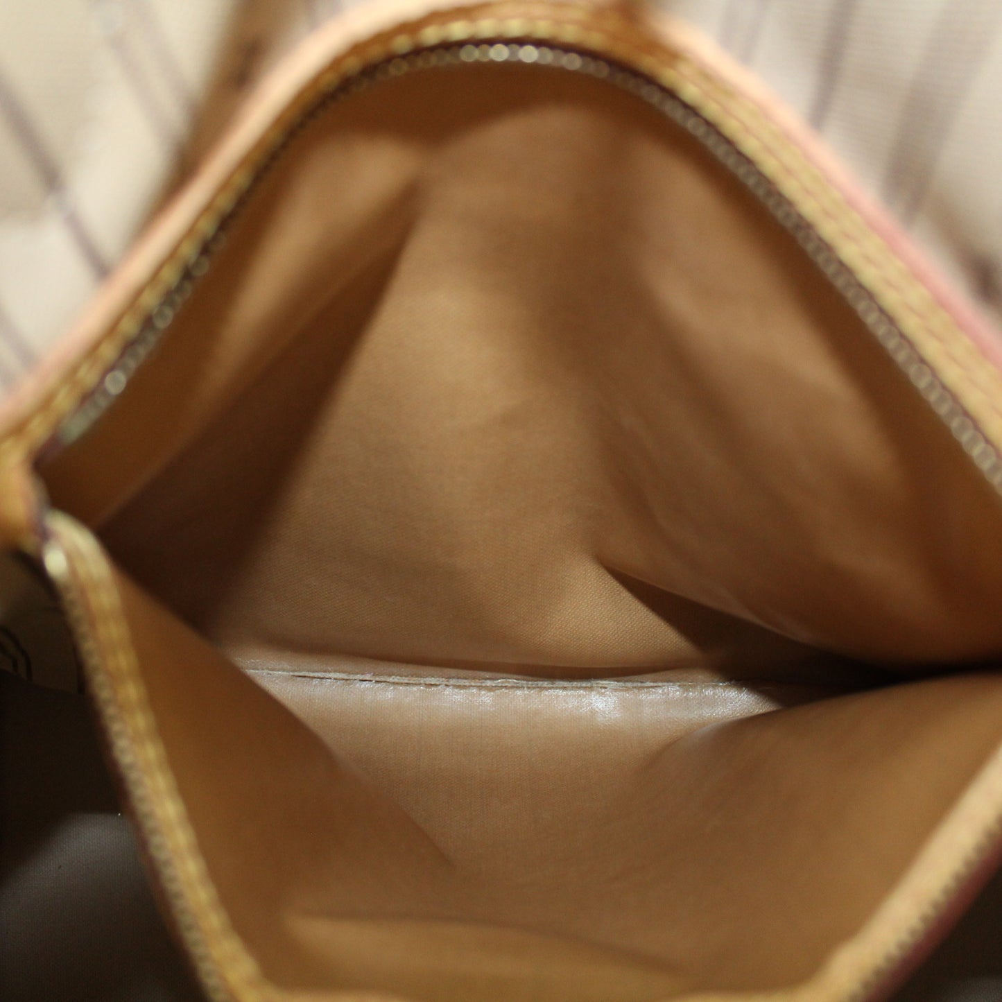BORSA LOUIS VUITTON NEVERFULL MM MONOGRAM LB1810