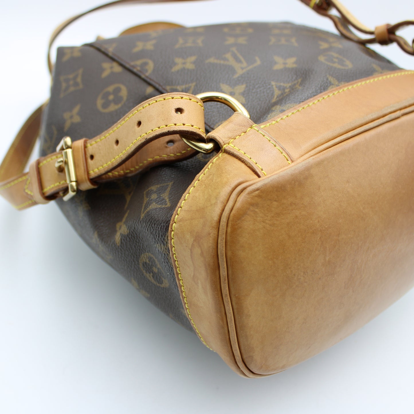 ZAINO LOUIS VUITTON MONTSOURIS MM MONOGRAM LB1826