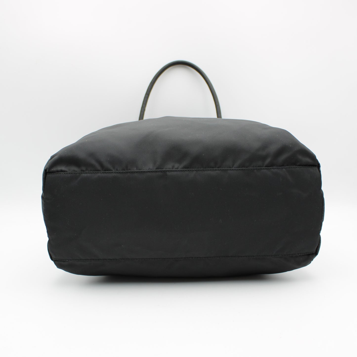 BORSA PRADA TOTE IN RE-NYLON NERA PB211