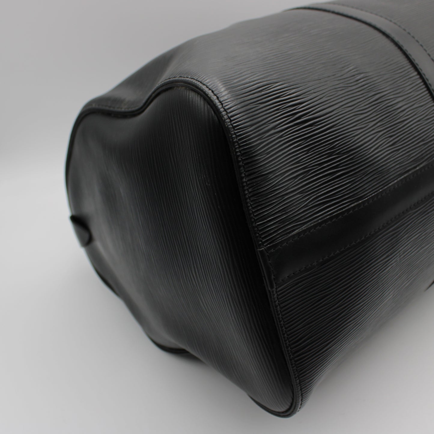 BORSA LOUIS VUITTON KEEPALL 45 IN PELLE EPI NERO LB1828