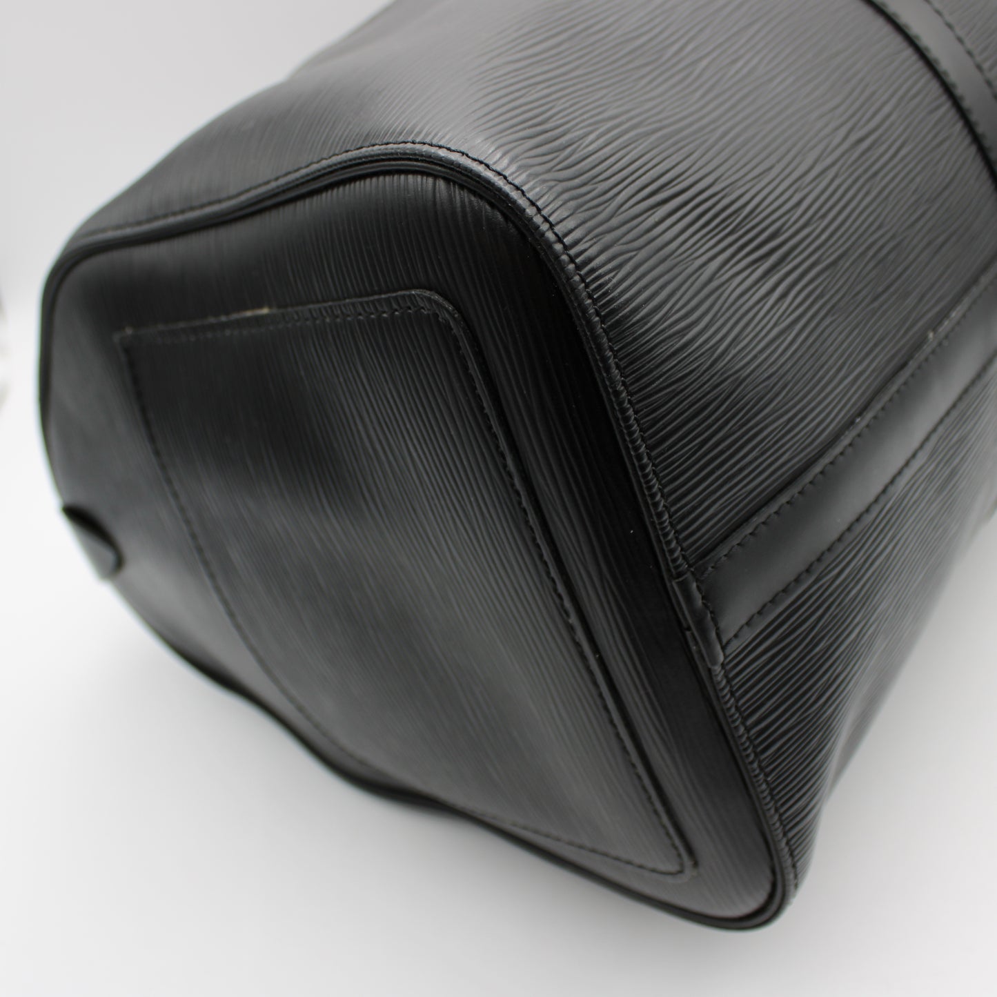 BORSA LOUIS VUITTON KEEPALL 45 IN PELLE EPI NERO LB1828