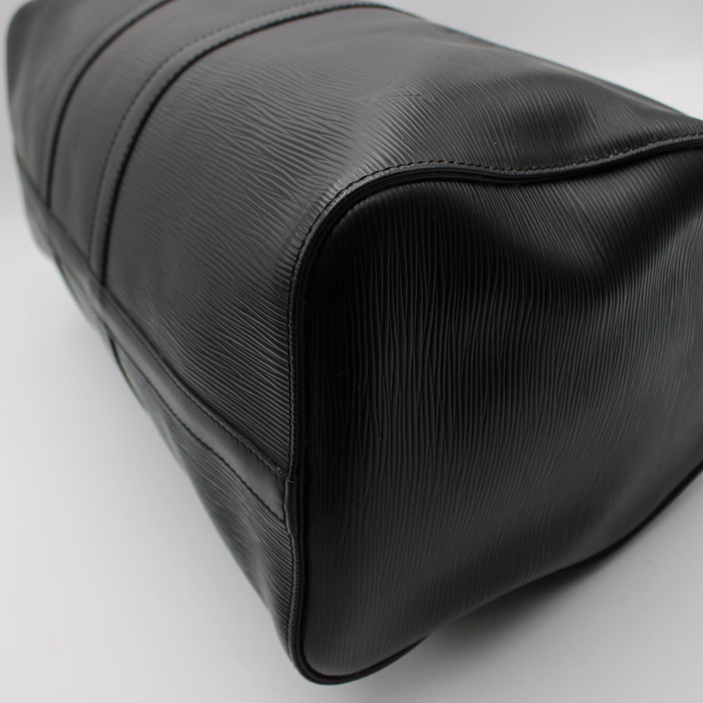 BORSA LOUIS VUITTON KEEPALL 45 IN PELLE EPI NERO LB1828