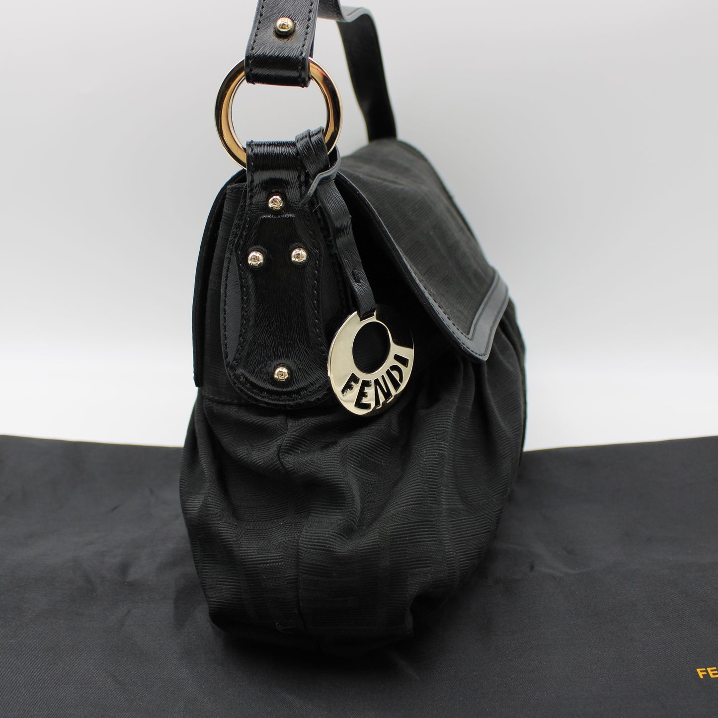 BORSA FENDI CHEF IN TELA FF ZUCCA NERA