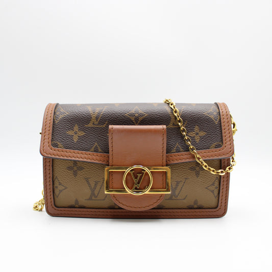 LOUIS VUITTON DAUPHINE WOC LB1854