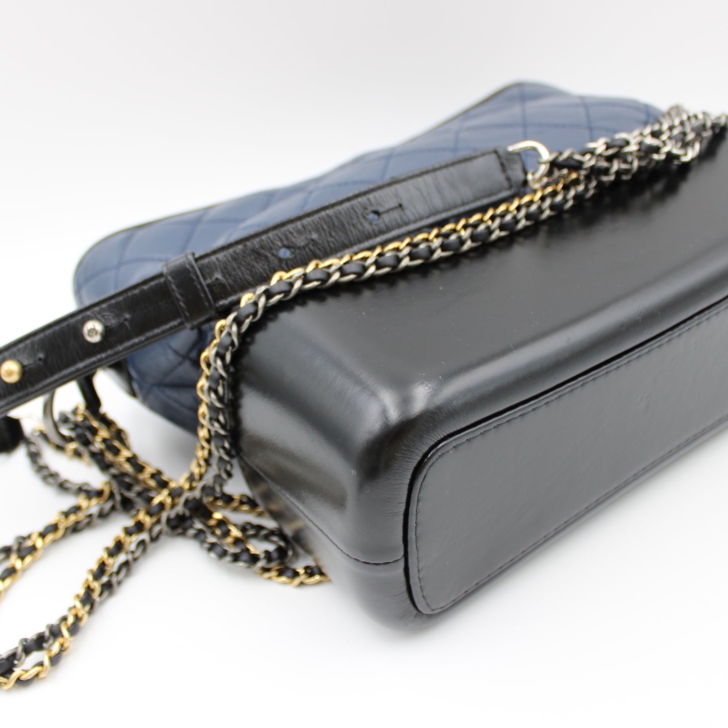 BORSA CHANEL GABRIELLE MEDIA IN PELLE CB267