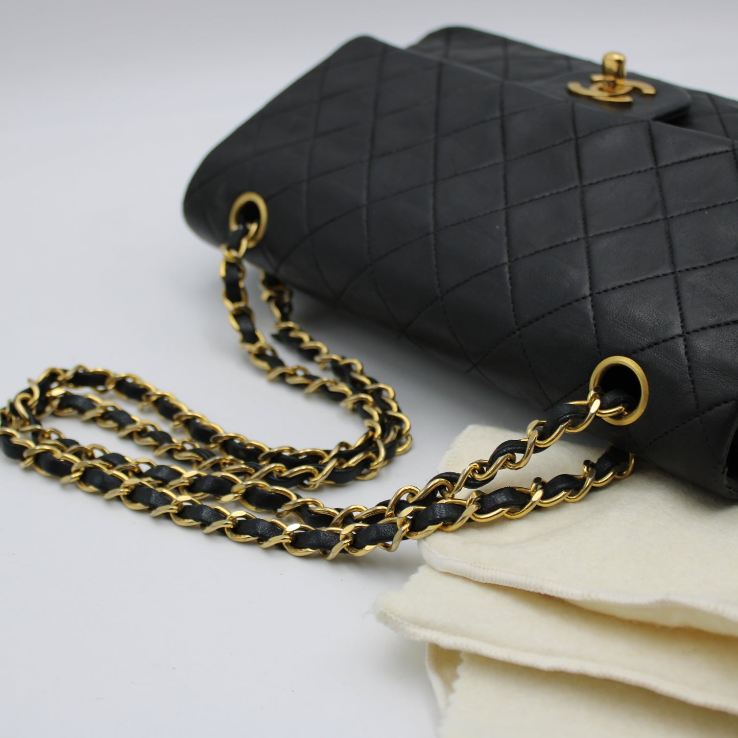 BORSA CHANEL TIMELESS CLASSICA DOUBLE FLAP MEDIA NERA CB268