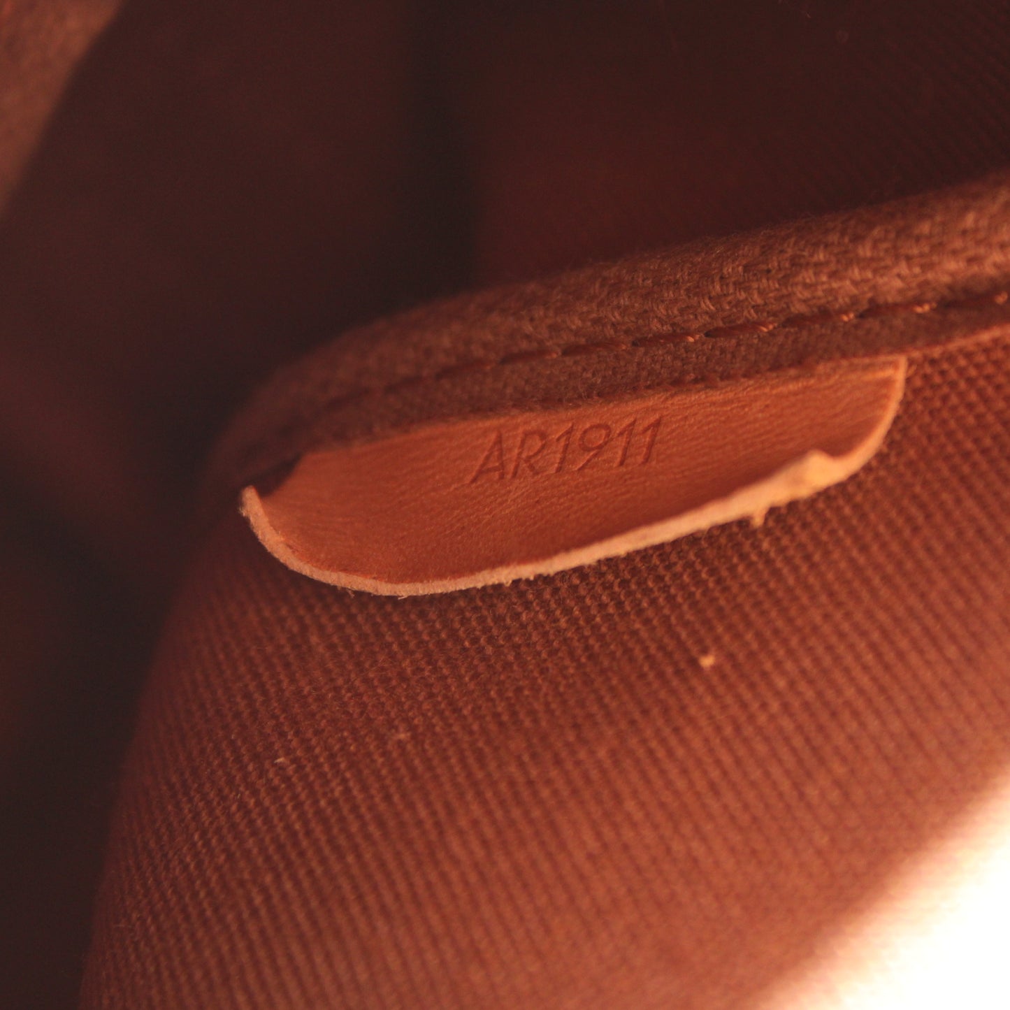 BORSA LOUIS VUITTON SAUMUR 35 MONOGRAM LB1870