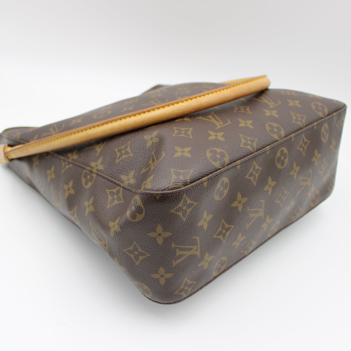 BORSA LOUIS VUITTON LOOPING GM MONOGRAM LB1867
