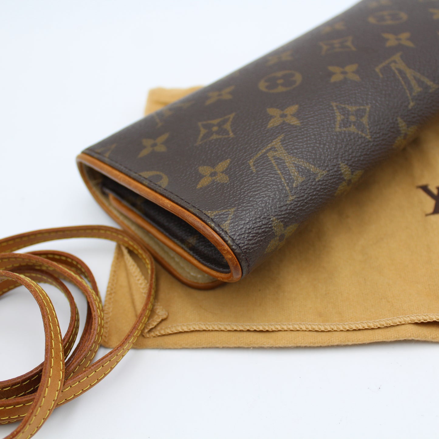 LOUIS VUITTON TWIN GM MONOGRAM CLUTCH BAG LB1445