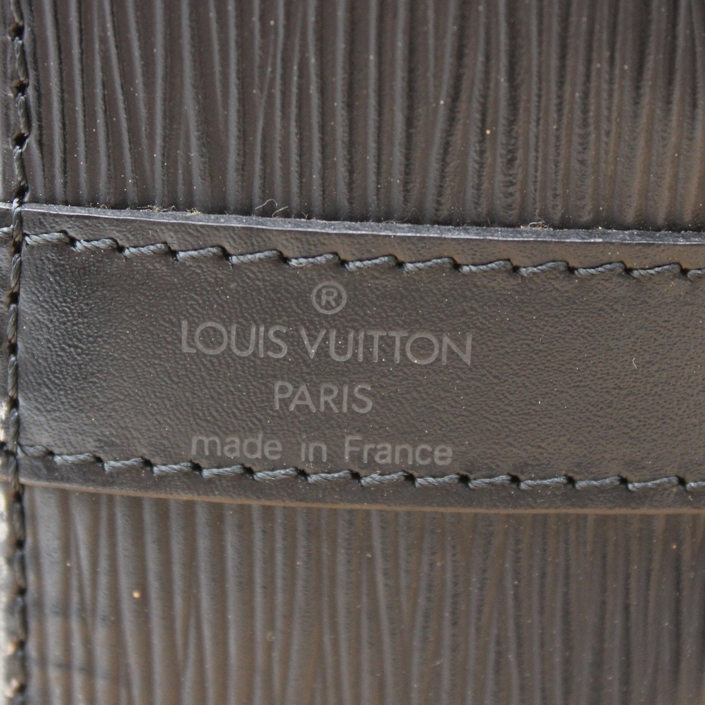 BORSA LOUIS VUITTON PETIT NOE IN PELLE EPI NERA LB1881