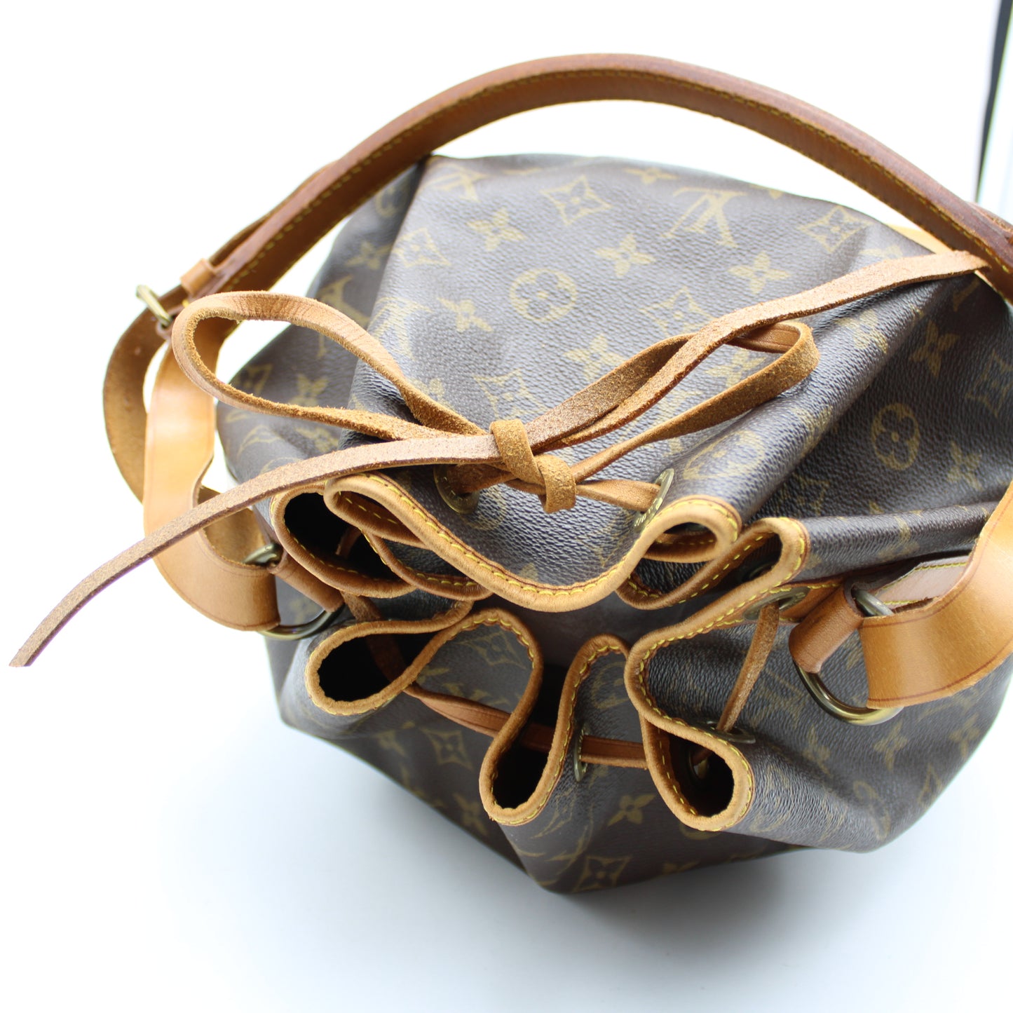 BORSA LOUIS VUITTON NOE MONOGRAM LB1906