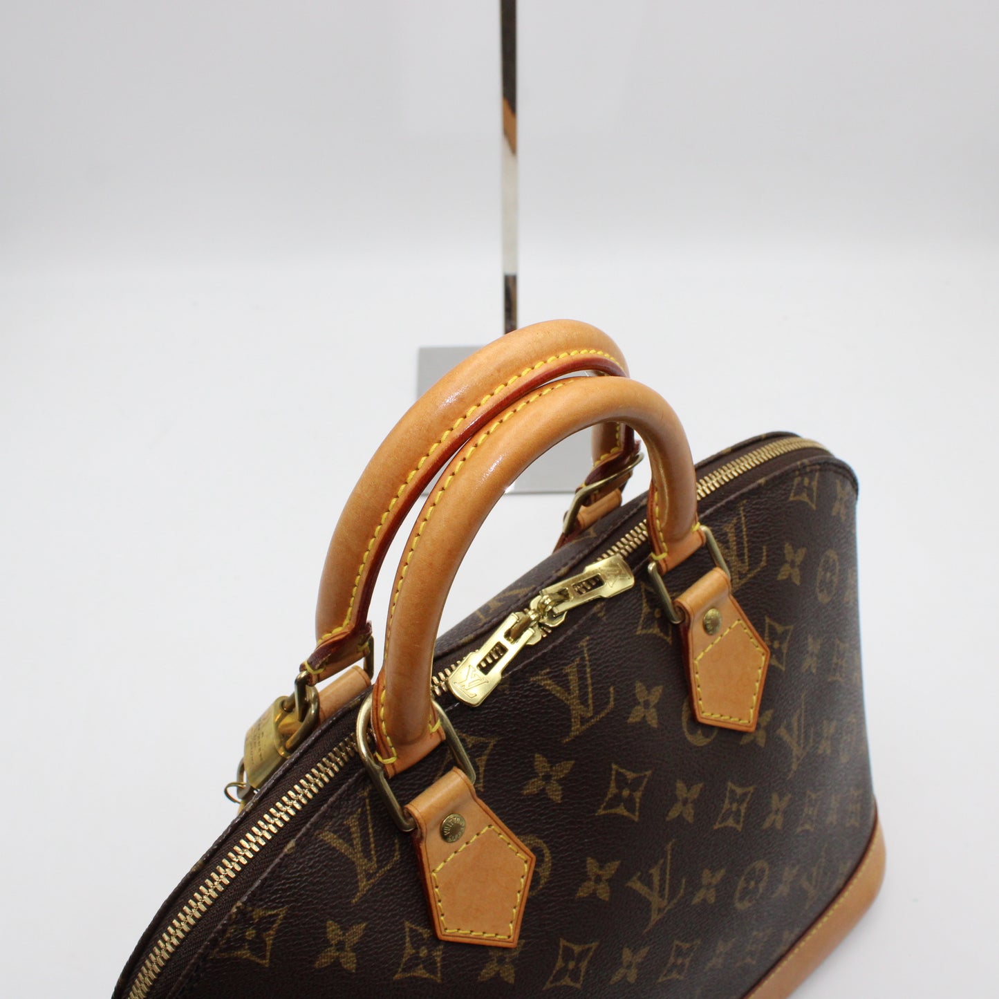 BORSA LOUIS VUITTON ALMA PM MONOGRAM LB1907