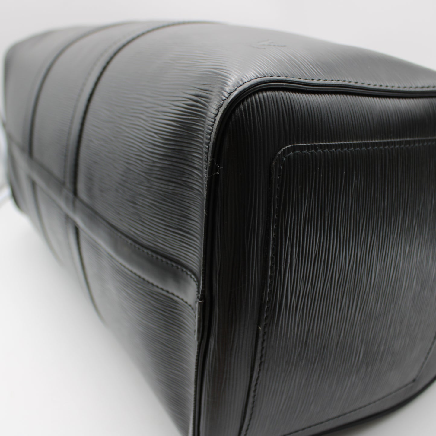 BORSA LOUIS VUITTON KEEPALL 50 EPI NERA LB1910