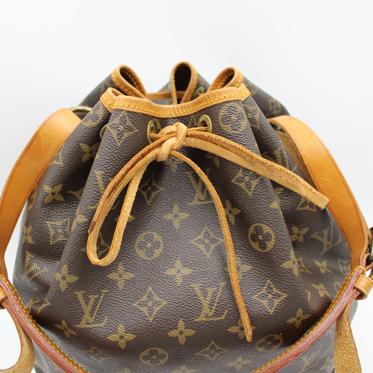 BORSA LOUIS VUITTON NOE MONOGRAM LB1930