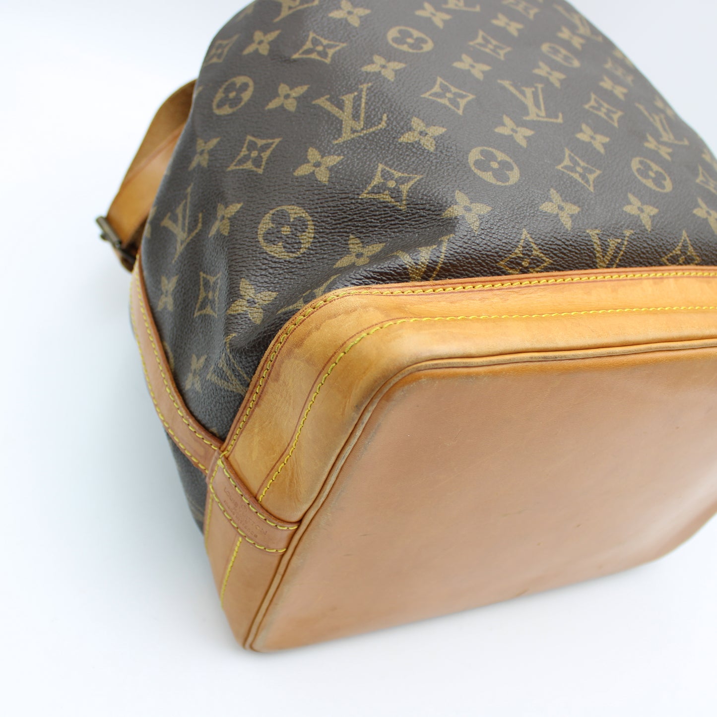 BORSA LOUIS VUITTON NOE MONOGRAM LB1930