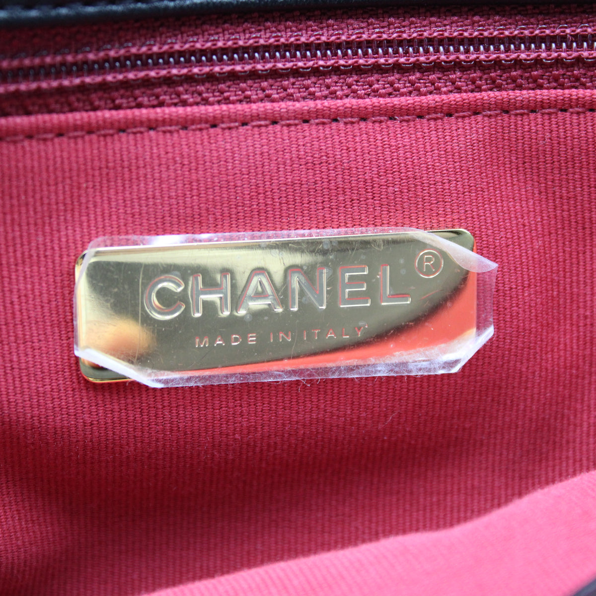 BORSA CHANEL 19 IN PELLE NERA CB270