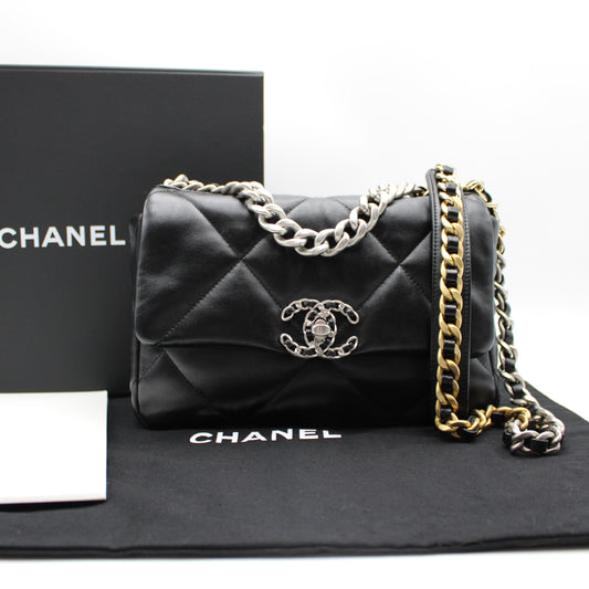 BORSA CHANEL 19 IN PELLE NERA CB270