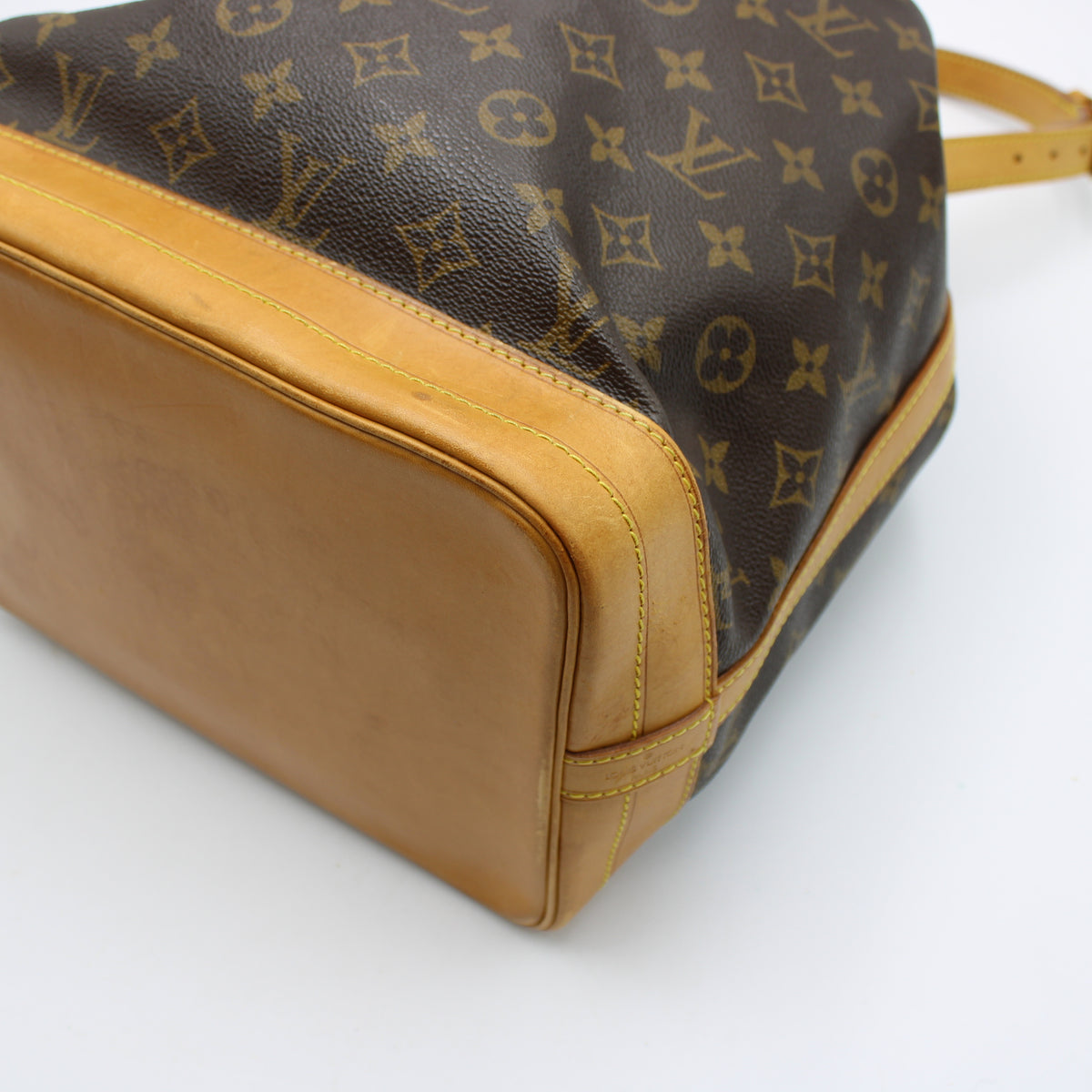 BORSA LOUIS VUITTON NOE MONOGRAM LB1945