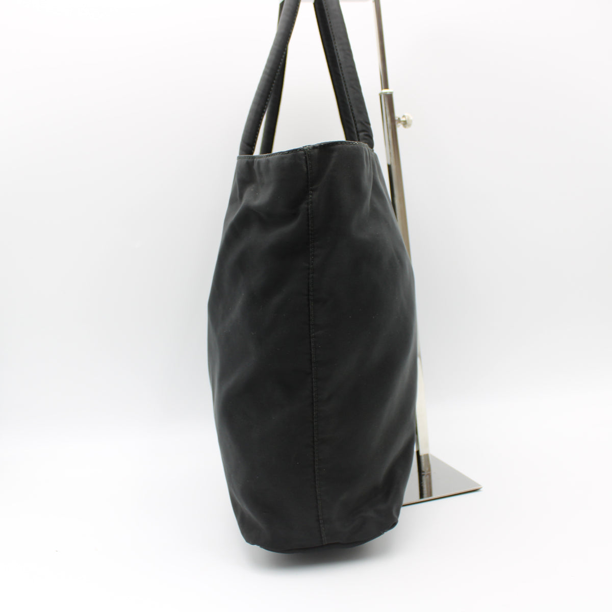 BORSA TOTE PRADA IN TELA VELA NERO PB218