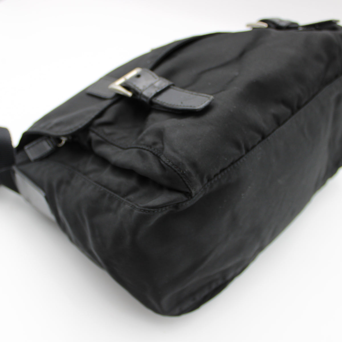 BORSA PRADA IN RE-NYLON NERA MESSENGER PB220