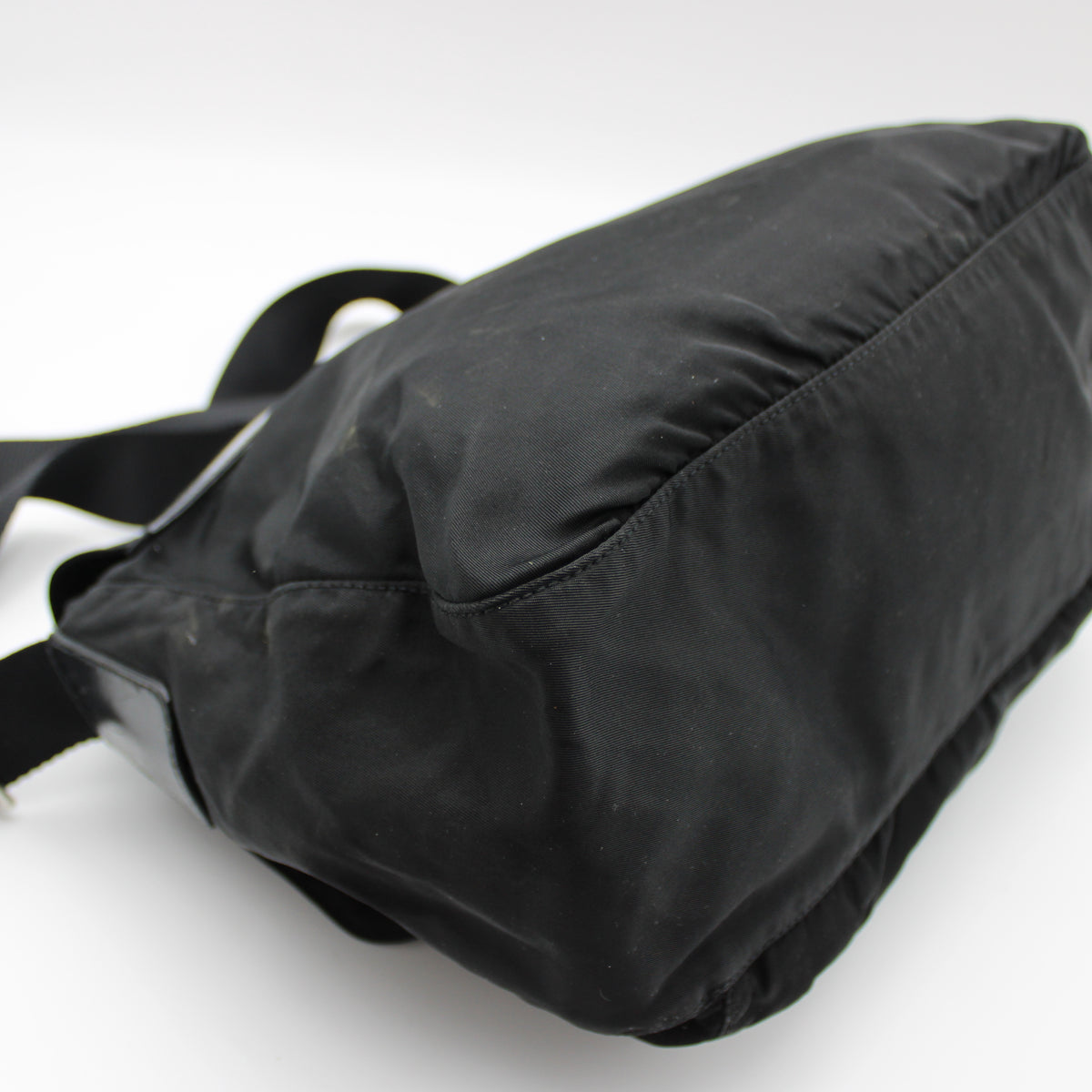 BORSA PRADA IN RE-NYLON NERA MESSENGER PB220