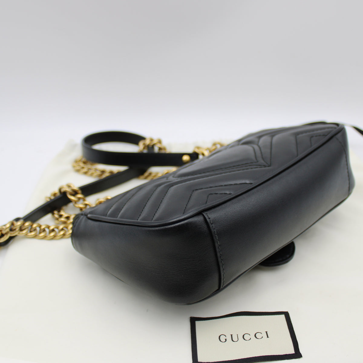 BORSA GUCCI MARMONT SMALL IN PELLE NERA GB264