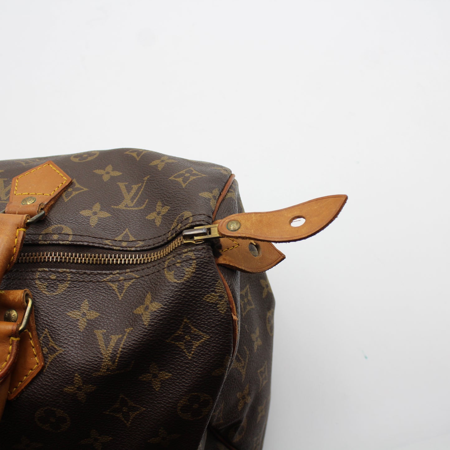 LOUIS VUITTON SPEEDY 35 MONOGRAM BAG LB1557