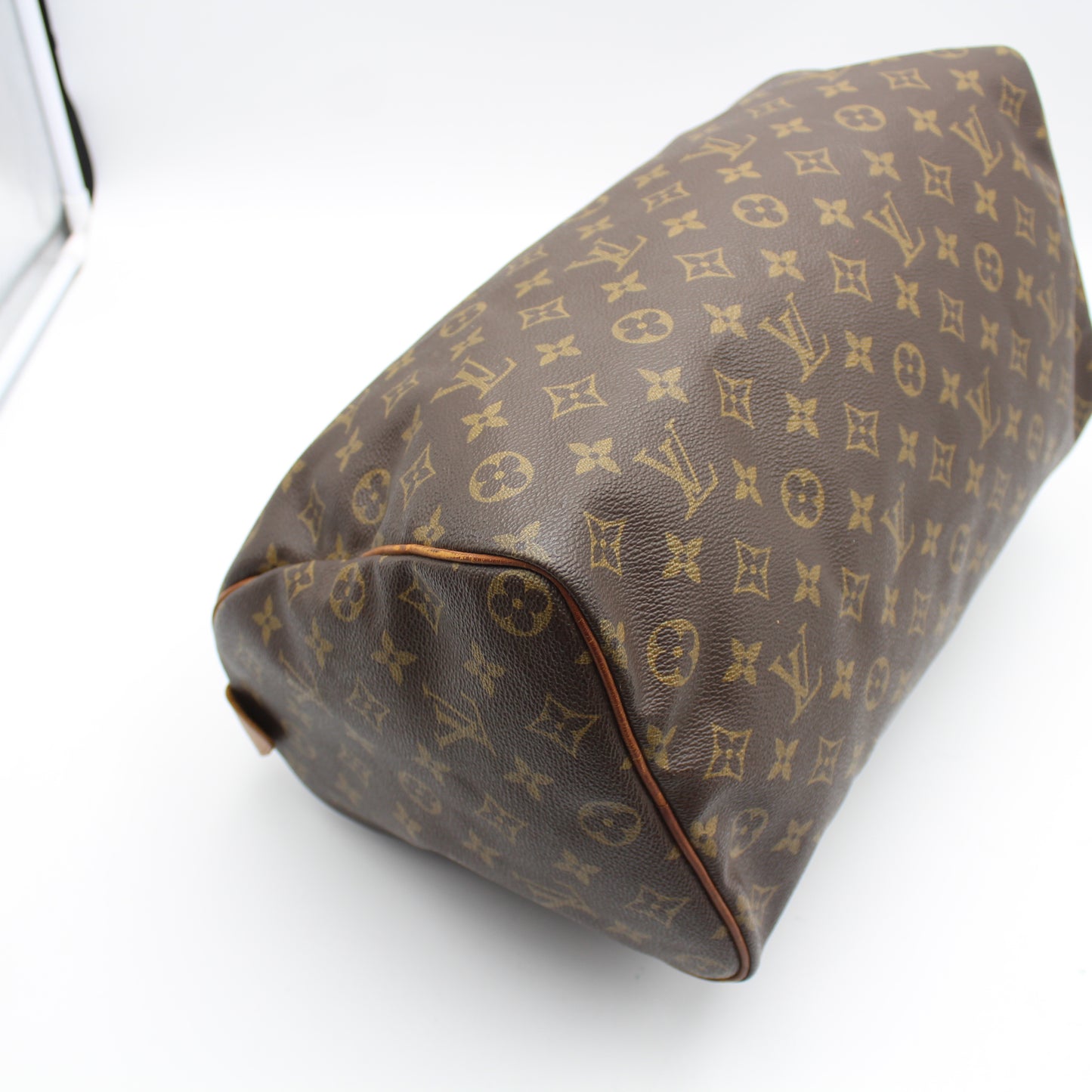 LOUIS VUITTON SPEEDY 35 MONOGRAM BAG LB1557