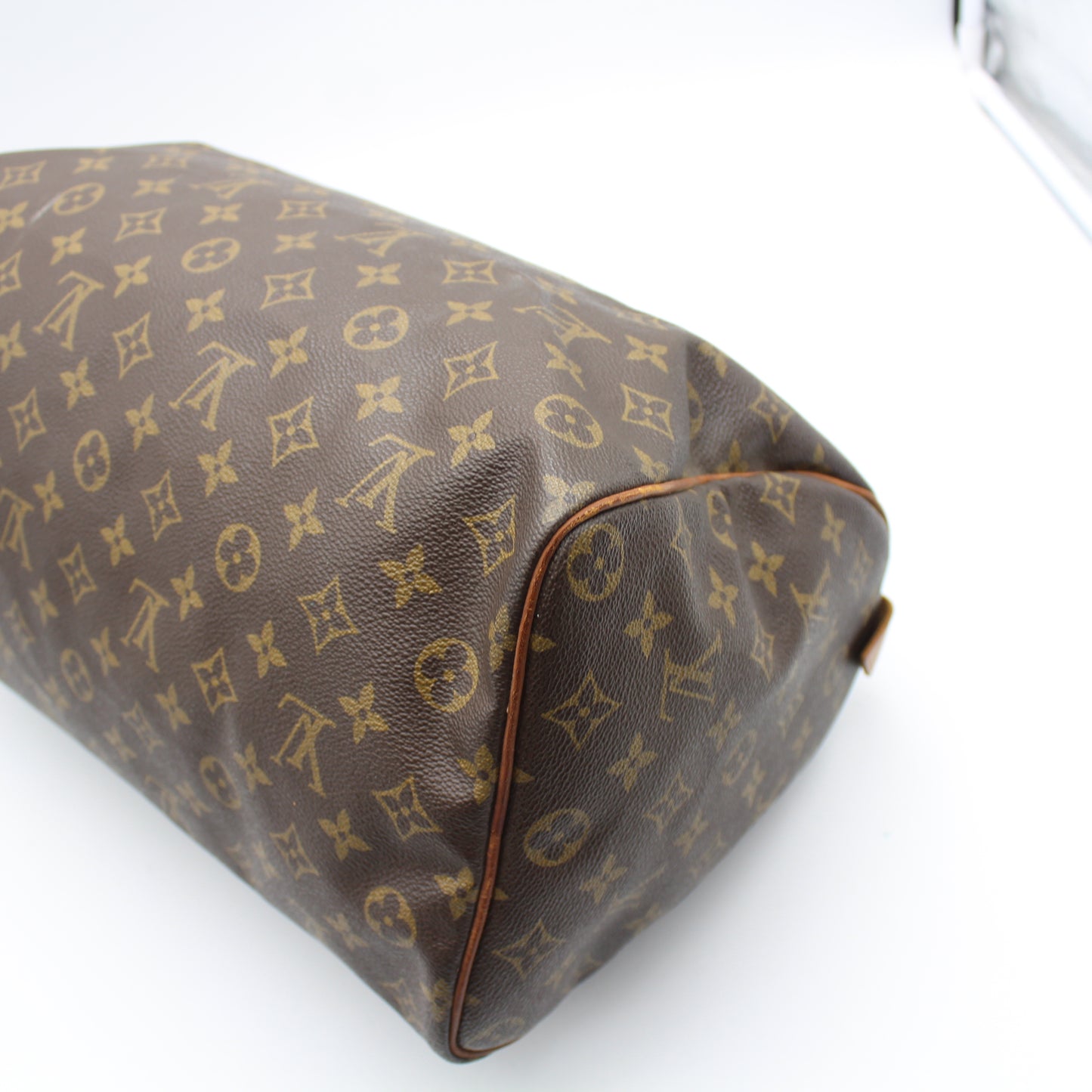 LOUIS VUITTON SPEEDY 35 MONOGRAM BAG LB1557