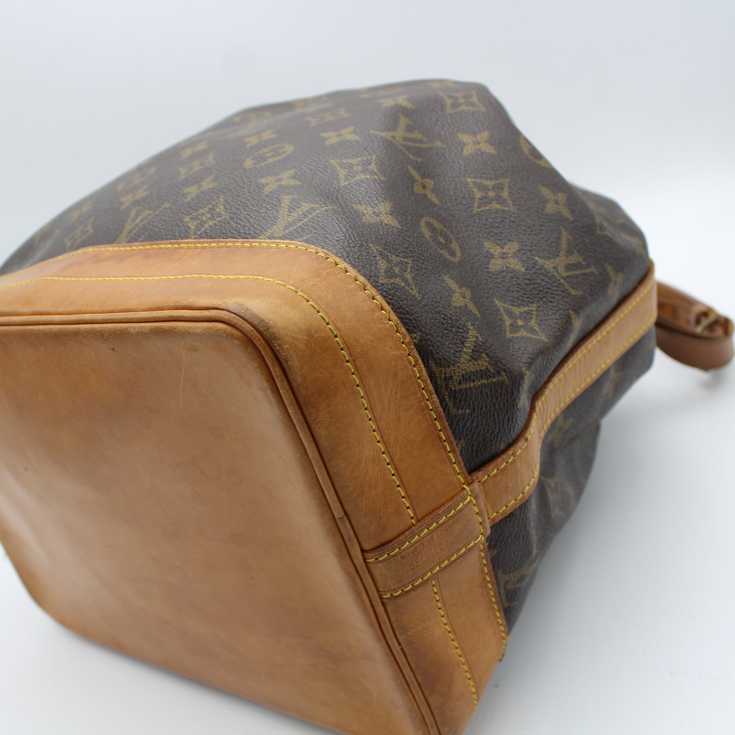 BORSA SECCHIELLO LOUIS VUITTON NOE MONOGRAM LB1617