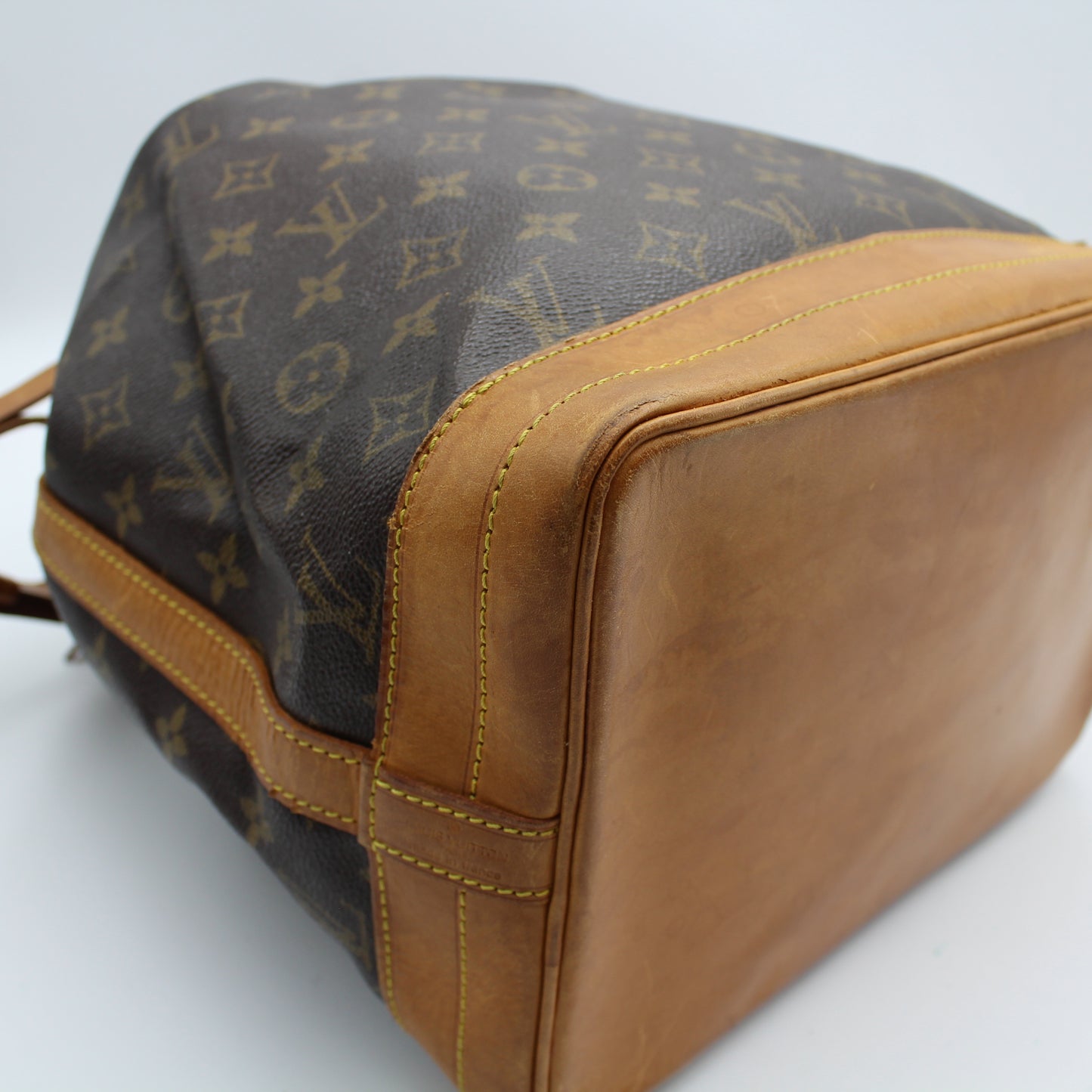 BORSA SECCHIELLO LOUIS VUITTON NOE MONOGRAM LB1617