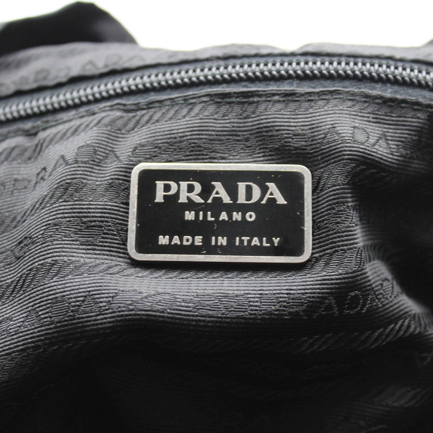 ZAINO PRADA MEDIUM IN TELA VELA NERO PB196