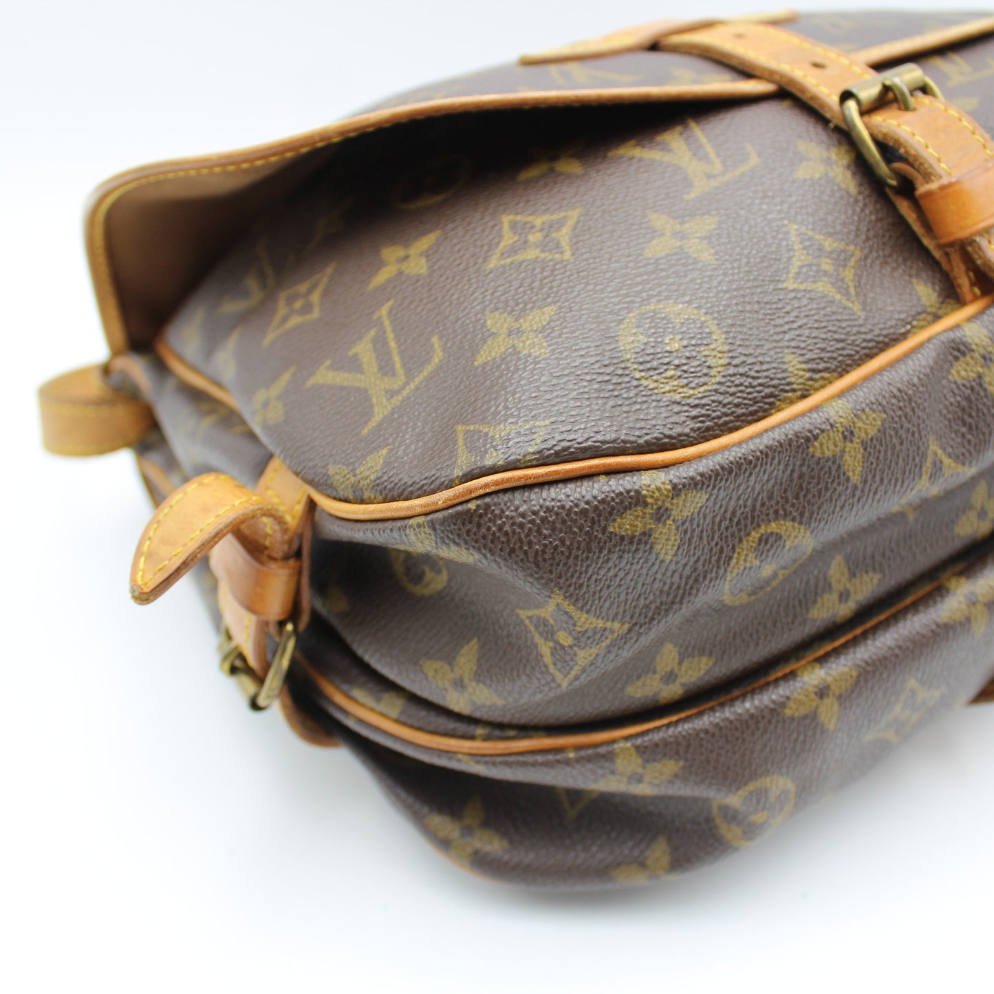 BORSA LOUIS VUITTON SAUMUR 30 MONOGRAM LB1692