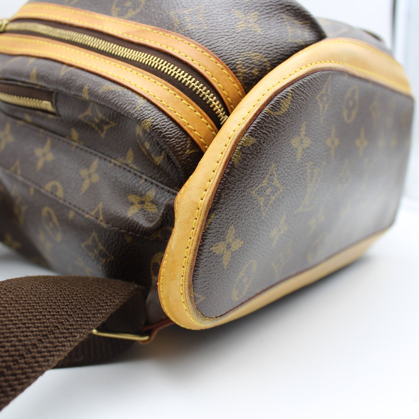 ZAINO BOSPHORE LOUIS VUITTON MONOGRAM LB1698